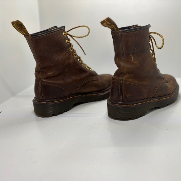Dr. Martens 1460 8-Eye Aztec Crazy Horse Boot - Brown women’s size 5 - Picture 3 of 10